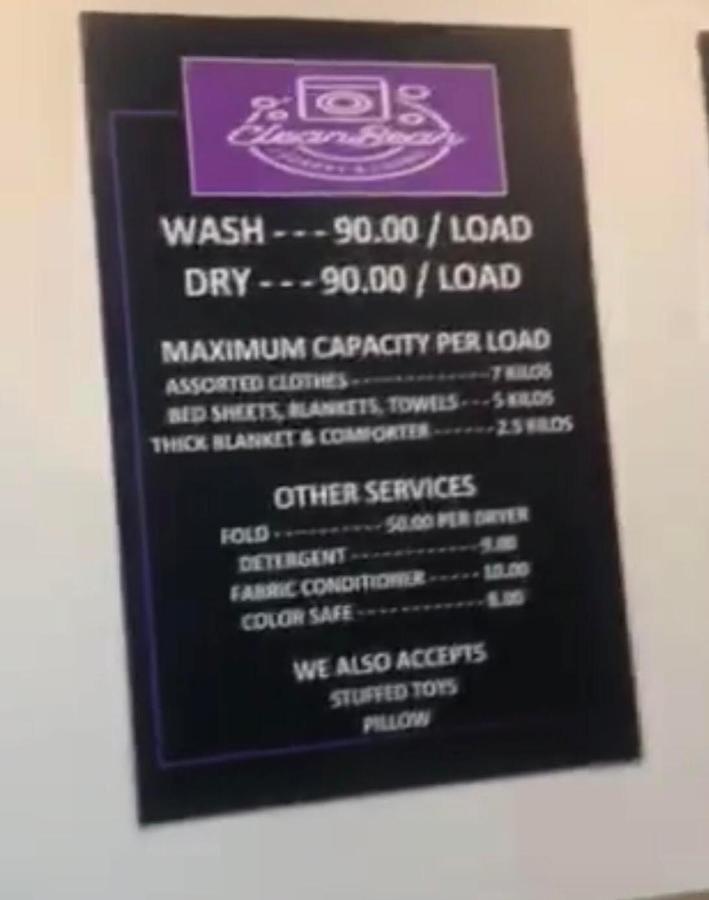 Air Residence 1Br With Balcony Free Netflix And Disney Plus Manila Kültér fotó
